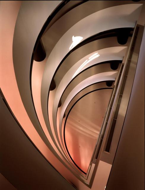 StAIRWAY-DESIGN CTR